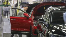 Выпуск автомобилей в России вырос на 22,4% за девять месяцев