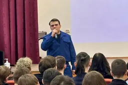 Спасти нерядового прокурора. Арестованного за пытки Сергея Качушкина пытается спасти от нар его отец, близкий к Патрушеву