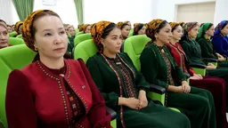 В Туркменистане обсудили значение Халк Маслахаты как национального образца демократии