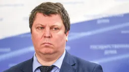 Депутата Матвеева сняли с выборов в Госдуму после иска соперницы от Партии пенсионеров