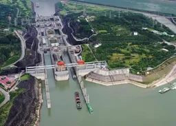 今年三峽樞紐通過量　已達1億噸