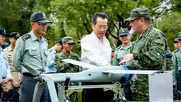 57.8亿军购不给配充电器？“非红供应链”第一刀砍在了台无人机上