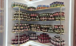 Пищевые предприятия Туркменистана показали новинки на выставке в Ашхабаде