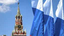 Ушаков: Россия готова возобновить переговоры по Украине в трёхстороннем формате
