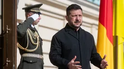 Зеленский раскритиковал США из-за нежелания выполнять запросы Украины
