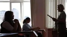 «Власти не нужно долго учить, нужно, чтобы шли работать». В России школьников вытесняют в колледжи, лишая шанса на высшее образование