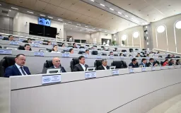 Депутаты Жогорку Кенеша подняли вопросы здравоохранения, образования, транспорта, землепользования и соцвыплат