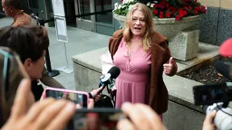 Meta案突以180亿美元和解，或加快清算社交媒体儿童安全