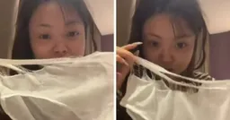 尷尬了！正妹穿免洗內褲滑落裙底 同事全看光