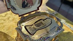 «Поможет одержать победу». РПЦ начала возить по фронту мощи Дмитрия Донского