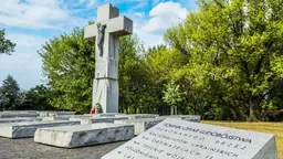 Память, политика, пропаганда. Как годовщина Волынской резни вновь обострила отношения Польши и Украины