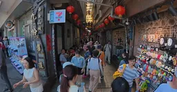 獨家／連假Day3！九份老街一早湧人潮 日韓遊客多