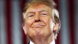 Трамп объяснил отказ от новых санкций против России нежеланием сорвать мирные переговоры