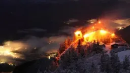 В бывшем доме Гитлера в Баварских Альпах произошел пожар, полиция задержала подозреваемого в поджоге