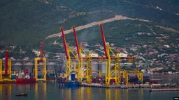 Украинские дроны атаковали Новороссийск. Минэнерго Казахстана сообщило о приостановке погрузки нефти на КТК