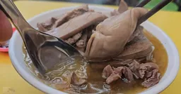 「莊家班」麻油雞遭債主兄登門 控老闆欠800萬