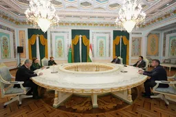 Спикер Меджлиса Туркменистана пригласила таджикских парламентариев в Ашхабад