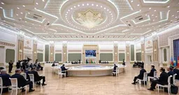 Главы государств Центральной Азии и Азербайджана встретились в Туркменистане