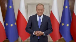 Премьер Польши Туск выступил с обращением к гражданам в связи с кризисом вокруг Конституционного трибунала