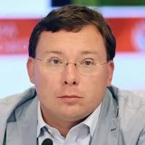 Вучич меняет кресло