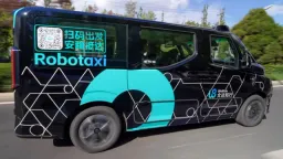 中国能复制电动车成功经验到“机器人的士”吗?