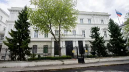 Австрия объявила о высылке четырех российских дипломатов