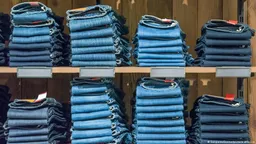 禁止销毁滞销服装 欧盟新规能奏效吗？