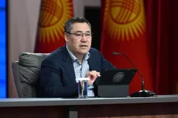 Садыр Жапаров встретился с жителями Тогуз-Тороуского района