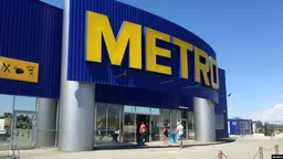 Российское подразделение сети Metro перечислило миллиард рублей на технику военным