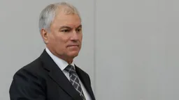 Спикер Госдумы на фоне проблем с бензином предложил россиянам пересаживаться на трамваи