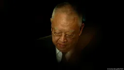 香港首任行政长官董建华逝世