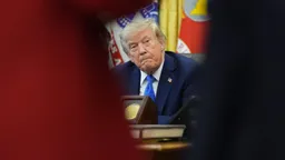 Демократы призвали Трампа ввести санкции против России без закона Грэма