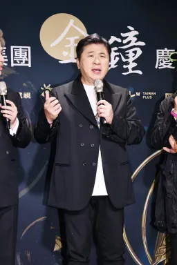 胡瓜「週末最強大」奪金鐘 曾因沒錢停擺他親赴文化部報告爭千萬補助