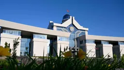 В аппарате президента Кыргызстана попросили бишкекчан уехать из города на время проведения саммита ШОС