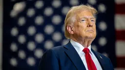 Трамп поздравил Туркменистан с 35-летием независимости