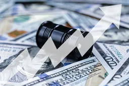 Почти $5 млрд за полгода: инвестиции из Азербайджана за рубеж выросли в восемь раз