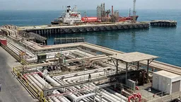 Саудовская Аравия остановила работу нефтепровода "Восток-Запад" после удара беспилотников из Ирака